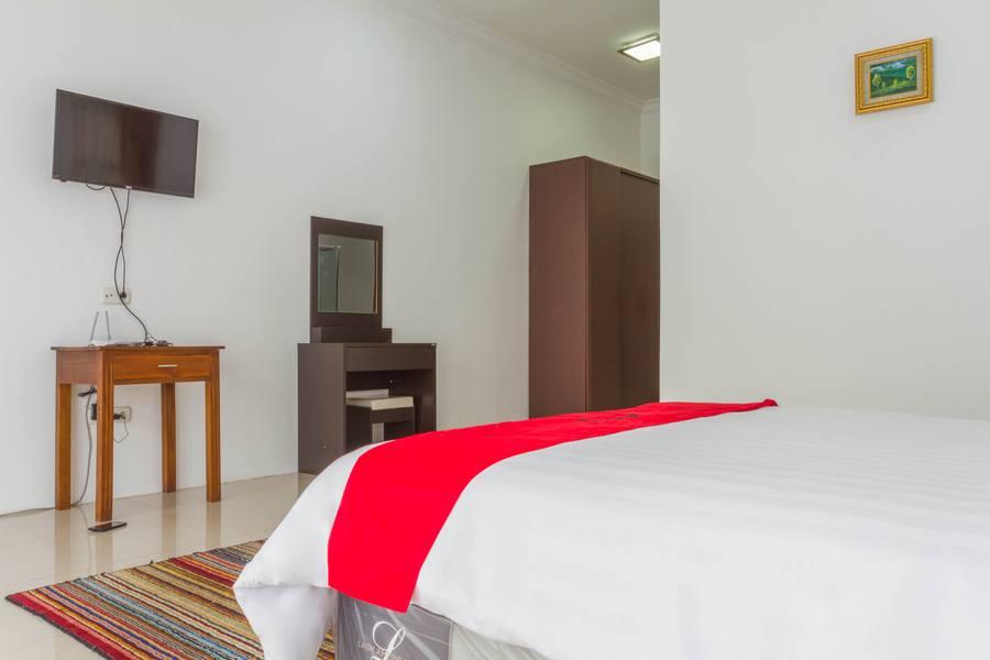 Reddoorz Near Jatinangor Town Square Hotel Kültér fotó