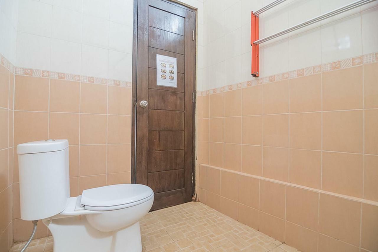 Reddoorz Near Jatinangor Town Square Hotel Kültér fotó