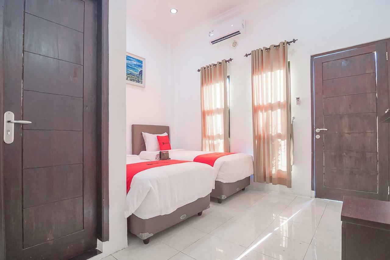 Reddoorz Near Jatinangor Town Square Hotel Kültér fotó